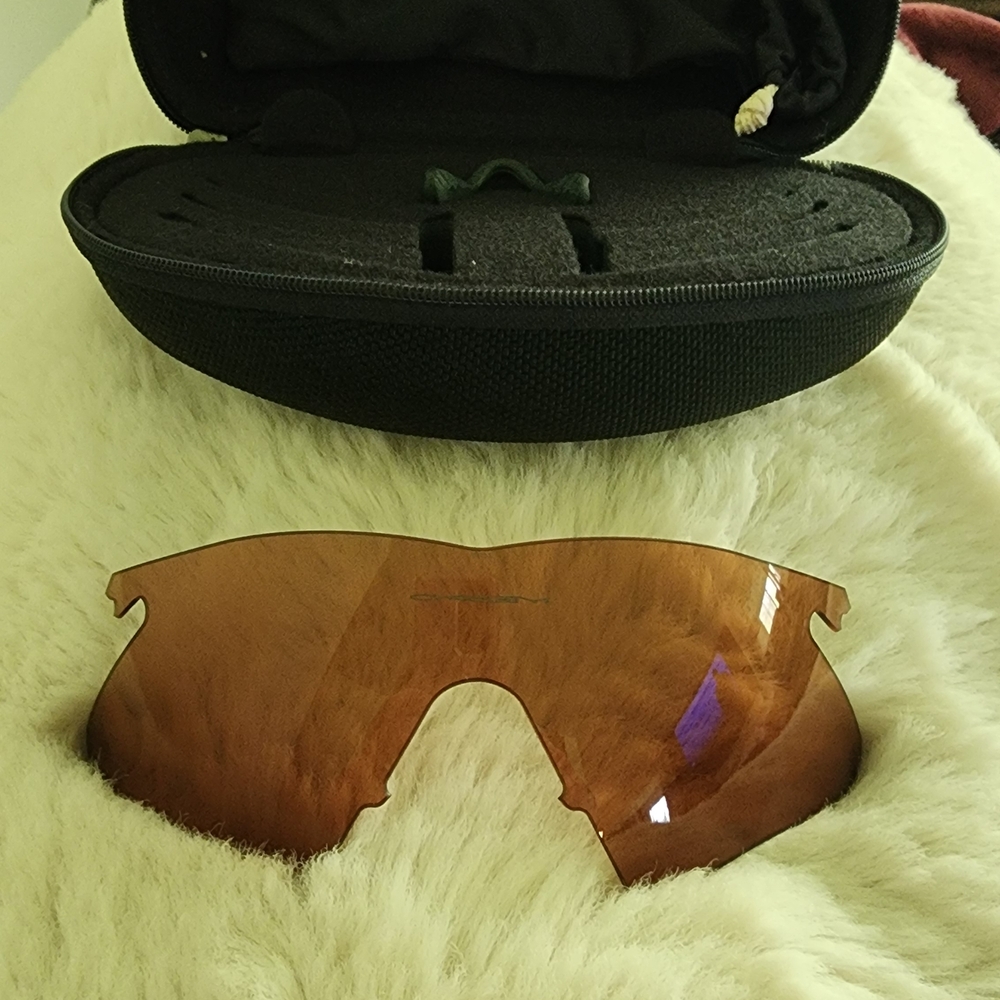 Oakley Replacement Sunglass Lens - Brown/Amber Shield